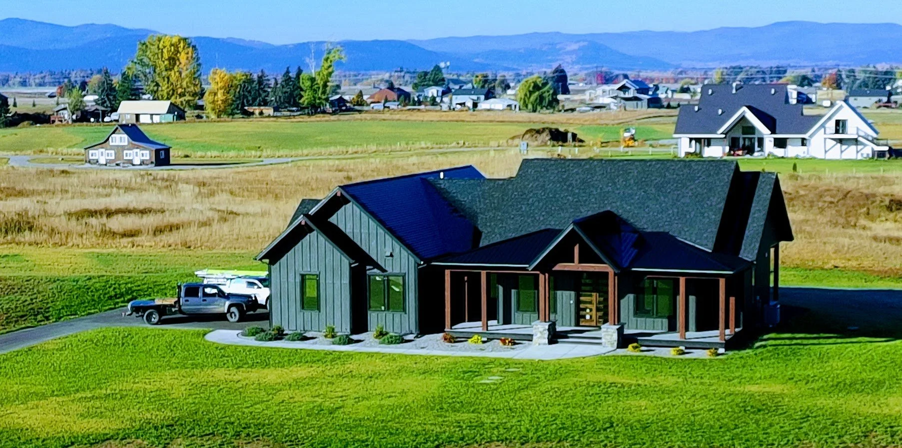 228 Holbrook Dr - SOLD